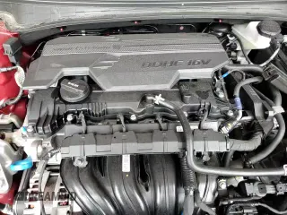 2025 Hyundai Elantra SE с VIN KMHLL4DG6SU857577, выставлен на аукционе Copart как лот 69707905 с пробегом 9 965 миль миль и Списание • Salvage title. История ставок и продаж доступна на DreamBid. Изображение 14.