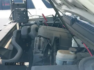 ✅ 2008 GMC Yukon XL • VIN: 1GKFC66828J169349 • Lot: 42522689. Listed on IAAI with 231,636 mi. Free auction sales archive from the USA and detailed vehicle history report at DreamBid. Image 17.