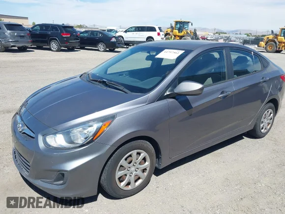 ✅ 2014 Hyundai Accent GLS • VIN: KMHCT4AE0EU615066 • Lot: 44797561. Wystawiony na IAAI z przebiegiem 221 805 mil. Bezpłatny archiwum sprzedaży aukcyjnych z USA i szczegółowy raport historii pojazdu na DreamBid. Zdjęcie 2.