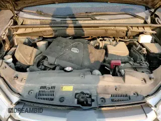 ✅ 2018 Toyota Highlander XLE • VIN: 5TDJZRFH0JS859325 • Lot: 68971055. Wystawiony na Copart z przebiegiem 66 996 mil. Bezpłatny archiwum sprzedaży aukcyjnych z USA i szczegółowy raport historii pojazdu na DreamBid. Zdjęcie 14.