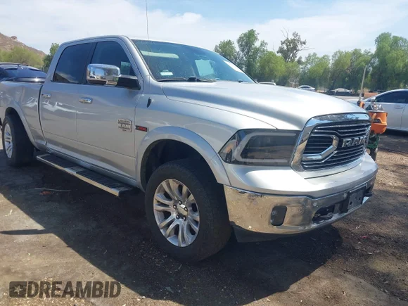 ✅ 2017 Ram 1500 Longhorn • VIN: 1C6RR7WM3HS540269 • Lot: 43034188. Wystawiony na IAAI z przebiegiem 91 673 mil. Bezpłatny archiwum sprzedaży aukcyjnych z USA i szczegółowy raport historii pojazdu na DreamBid. Zdjęcie 1.