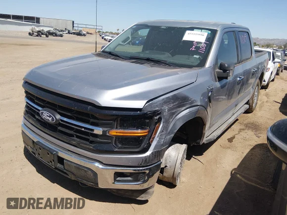 ✅ 2025 Ford F-150 XLT • VIN: 1FTEW3LP5SKE62690 • Лот: 45555990. Опубликован ранее на IAAI с пробегом 26 194 миль. Бесплатный доступ к архиву аукционных продаж из США и подробный отчёт об истории автомобиля на DreamBid. Изображение 16.