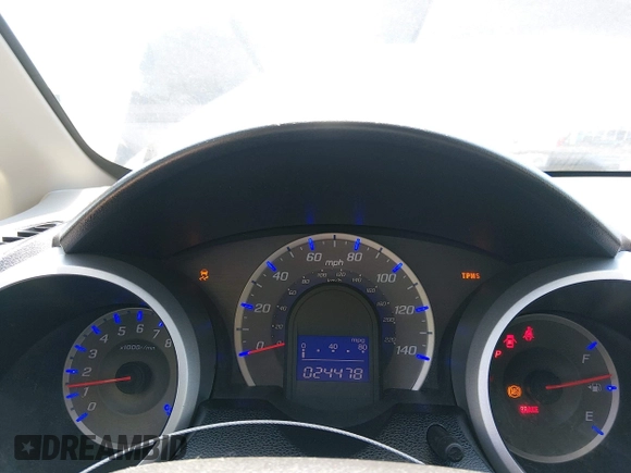 ✅ 2013 Honda Fit • VIN: JHMGE8H36DC059747 • Lot: 45010371. Wystawiony na IAAI z przebiegiem 24 478 mil. Bezpłatny archiwum sprzedaży aukcyjnych z USA i szczegółowy raport historii pojazdu na DreamBid. Zdjęcie 7.