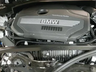 ✅ 2024 BMW 2 Series 228i xDrive • VIN: WBA73AK00R7R54757 • Lot: 41899328. Wystawiony na IAAI z przebiegiem 5 677 mil. Bezpłatny archiwum sprzedaży aukcyjnych z USA i szczegółowy raport historii pojazdu na DreamBid. Zdjęcie 20.