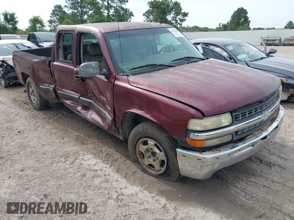 ✅ 2002 Chevrolet Silverado 1500 LS • VIN: 2GCEC19T221106229 • Lot: 42352463. Wystawiony na IAAI z przebiegiem 324 514 mil. Bezpłatny archiwum sprzedaży aukcyjnych z USA i szczegółowy raport historii pojazdu na DreamBid. Zdjęcie 1.