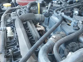 ✅ 2019 Ford Escape SE • VIN: 1FMCU9GD5KUA21304 • Lot: 43412070. Listed on IAAI with 136,834 mi. Free auction sales archive from the USA and detailed vehicle history report at DreamBid. Image 19.