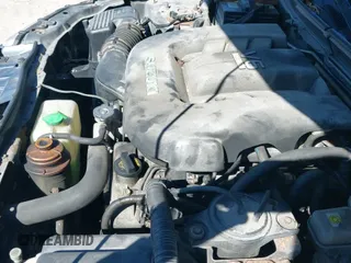 ✅ 2006 Suzuki Grand Vitara Premium • VIN: JS3TD943064100693 • Lot: 41772479. Wystawiony na IAAI z przebiegiem 135 901 mil. Bezpłatny archiwum sprzedaży aukcyjnych z USA i szczegółowy raport historii pojazdu na DreamBid. Zdjęcie 17.