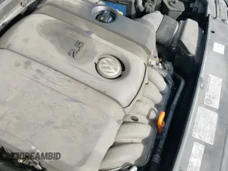 ✅ 2012 Volkswagen Passat SE • VIN: 1VWBP7A3XCC051141 • Lot: 43560534. Wystawiony na IAAI z przebiegiem 242 985 mil. Bezpłatny archiwum sprzedaży aukcyjnych z USA i szczegółowy raport historii pojazdu na DreamBid. Zdjęcie 13.