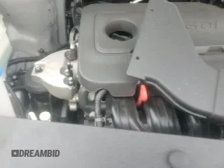 ✅ 2017 Kia Sorento L • VIN: 5XYPG4A34HG261177 • Lot: 89916265. Wystawiony na Copart z przebiegiem 124 519 mil. Bezpłatny archiwum sprzedaży aukcyjnych z USA i szczegółowy raport historii pojazdu na DreamBid. Zdjęcie 16.