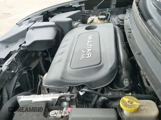 ✅ 2017 Jeep Cherokee Latitude • VIN: 1C4PJLCB3HW549534 • Lot: 43037427. Wystawiony na IAAI z przebiegiem 114 905 mil. Bezpłatny archiwum sprzedaży aukcyjnych z USA i szczegółowy raport historii pojazdu na DreamBid. Zdjęcie 21.