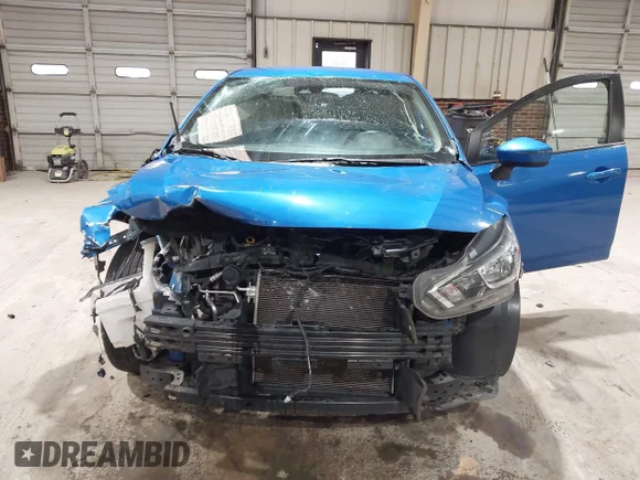✅ 2020 Nissan Versa SV • VIN: 3N1CN8EV2LL891355 • Lot: 44466696. Wystawiony na IAAI z przebiegiem 106 593 mil. Bezpłatny archiwum sprzedaży aukcyjnych z USA i szczegółowy raport historii pojazdu na DreamBid. Zdjęcie 6.