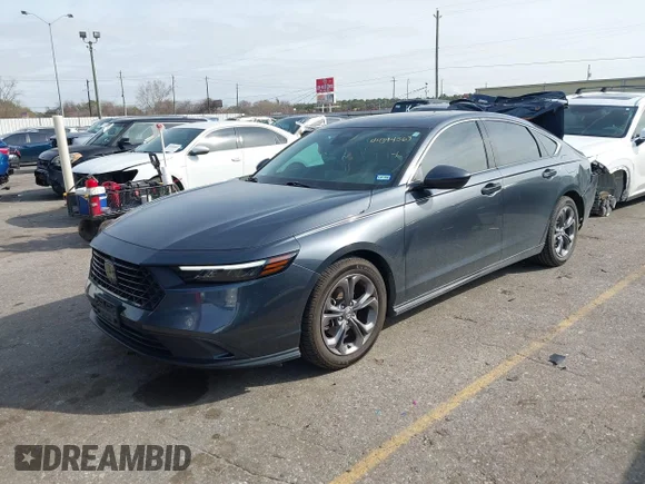 ✅ 2024 Honda Accord EX • VIN: 1HGCY1F3XRA018804 • Lot: 44394563. Wystawiony na IAAI z przebiegiem 92 075 mil. Bezpłatny archiwum sprzedaży aukcyjnych z USA i szczegółowy raport historii pojazdu na DreamBid. Zdjęcie 2.
