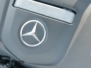 ✅ 2016 Mercedes-Benz C 300 Luxury • VIN: 55SWF4KB2GU132993 • Lot: 43366724. Wystawiony na IAAI z przebiegiem 74 850 mil. Bezpłatny archiwum sprzedaży aukcyjnych z USA i szczegółowy raport historii pojazdu na DreamBid. Zdjęcie 19.