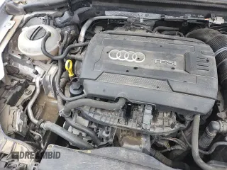 ✅ 2017 Audi A3 Prestige • VIN: WAUK8GFF8H1007755 • Lot: 69486545. Wystawiony na Copart z przebiegiem 70 572 mil. Bezpłatny archiwum sprzedaży aukcyjnych z USA i szczegółowy raport historii pojazdu na DreamBid. Zdjęcie 15.