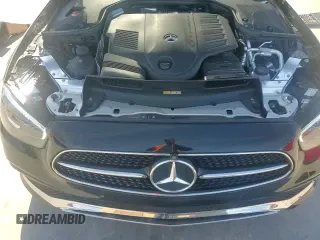 ✅ 2023 Mercedes-Benz E 450 • VIN: W1K1J5KB4PF204441 • Лот: 82709494. Опубликован ранее на Copart с пробегом 2 402 миль. Бесплатный доступ к архиву аукционных продаж из США и подробный отчёт об истории автомобиля на DreamBid. Изображение 14.