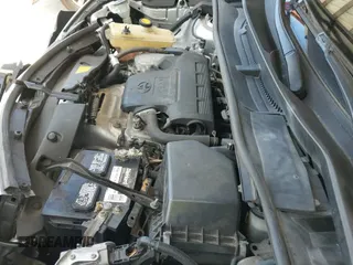 ✅ 2014 Toyota RAV4 LE • VIN: JTMZFREV7ED032202 • Lot: 42905601. Listed on IAAI with 186,885 mi. Free auction sales archive from the USA and detailed vehicle history report at DreamBid. Image 20.