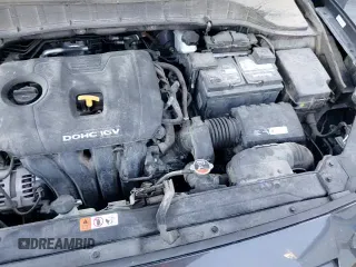 ✅ 2019 Hyundai Kona SE • VIN: KM8K12AA6KU380168 • Лот: 89721745. Опубликован ранее на Copart с пробегом 57 473 миль. Бесплатный доступ к архиву аукционных продаж из США и подробный отчёт об истории автомобиля на DreamBid. Изображение 16.