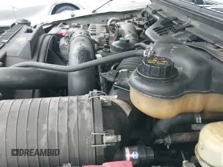 ✅ 2004 Ford F-250 XL • VIN: 1FTNF20P04ED86750 • Lot: 41197727. Wystawiony na IAAI z przebiegiem 320 643 mil. Bezpłatny archiwum sprzedaży aukcyjnych z USA i szczegółowy raport historii pojazdu na DreamBid. Zdjęcie 11.