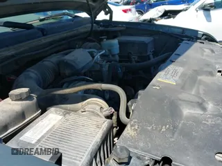 ✅ 2007 Chevrolet Silverado 1500 Work Truck • VIN: 1GCEC19X07Z652318 • Lot: 42432239. Listed on IAAI with 264,940 mi. Free auction sales archive from the USA and detailed vehicle history report at DreamBid. Image 19.