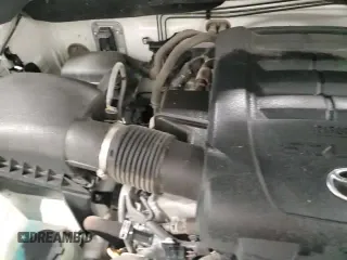 ✅ 2021 Toyota Tundra SR5 • VIN: 5TFDY5F19MX001779 • Lot: 84748005. Wystawiony na Copart z przebiegiem 124 855 mil. Bezpłatny archiwum sprzedaży aukcyjnych z USA i szczegółowy raport historii pojazdu na DreamBid. Zdjęcie 16.