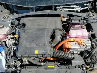 ✅ 2022 Hyundai Ioniq Blue • VIN: KMHC65LC5NU284946 • Lot: 84768525. Wystawiony na Copart z przebiegiem 91 947 mil. Bezpłatny archiwum sprzedaży aukcyjnych z USA i szczegółowy raport historii pojazdu na DreamBid. Zdjęcie 13.