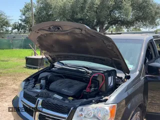 ✅ 2017 Dodge Grand Caravan SXT • VIN: 2C4RDGCG8HR749384 • Lot: 80148245. Wystawiony na Copart z przebiegiem 146 627 mil. Bezpłatny archiwum sprzedaży aukcyjnych z USA i szczegółowy raport historii pojazdu na DreamBid. Zdjęcie 11.