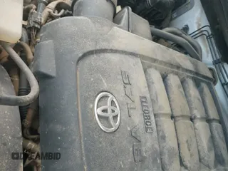 ✅ 2018 Toyota Tundra SR5 • VIN: 5TFDW5F18JX760859 • Lot: 42204960. Listed on IAAI with 262,057 mi. Free auction sales archive from the USA and detailed vehicle history report at DreamBid. Image 19.