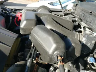 ✅ 2018 Ford F-250 XLT • VIN: 1FT7W2B68JEB24628 • Lot: 43856366. Wystawiony na IAAI z przebiegiem 95 061 mil. Bezpłatny archiwum sprzedaży aukcyjnych z USA i szczegółowy raport historii pojazdu na DreamBid. Zdjęcie 19.