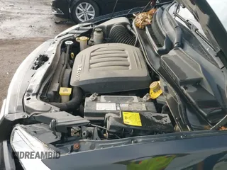 ✅ 2014 Chrysler Town & Country Touring • VIN: 2C4RC1BG3ER171112 • Lot: 43719343. Wystawiony na IAAI z przebiegiem 132 491 mil. Bezpłatny archiwum sprzedaży aukcyjnych z USA i szczegółowy raport historii pojazdu na DreamBid. Zdjęcie 19.