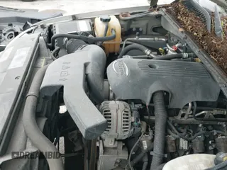 ✅ 2005 GMC Yukon XL SLE • VIN: 1GKEC16Z05J208099 • Lot: 43145093. Listed on IAAI with 183,675 mi. Free auction sales archive from the USA and detailed vehicle history report at DreamBid. Image 12.