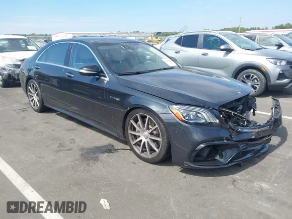 ✅ 2018 Mercedes-Benz S 63 AMG • VIN: WDDUG8JB7JA387224 • Лот: 43271410. Опубликован ранее на IAAI с пробегом 84 763 миль. Бесплатный доступ к архиву аукционных продаж из США и подробный отчёт об истории автомобиля на DreamBid. Изображение 1.