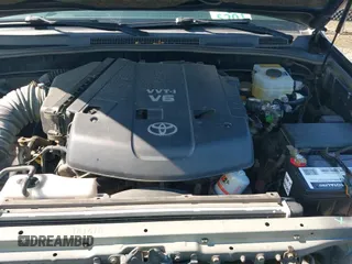 ✅ 2004 Toyota 4Runner Limited • VIN: JTEBU17R748016366 • Lot: 42358035. Listed on IAAI with 191,992 mi. Free auction sales archive from the USA and detailed vehicle history report at DreamBid. Image 19.