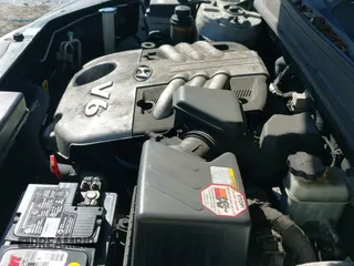 ✅ 2007 Hyundai Santa Fe SE • VIN: 5NMSH13E27H042520 • Lot: 43615797. Listed on IAAI with 236,954 mi. Free auction sales archive from the USA and detailed vehicle history report at DreamBid. Image 13.