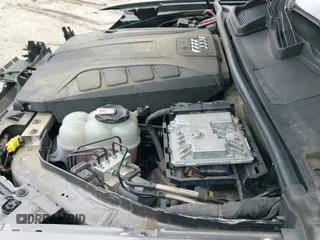 ✅ 2018 Audi Q7 Premium Plus • VIN: WA1LHAF76JD049403 • Lot: 43174472. Wystawiony na IAAI z przebiegiem 114 512 mil. Bezpłatny archiwum sprzedaży aukcyjnych z USA i szczegółowy raport historii pojazdu na DreamBid. Zdjęcie 20.