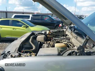 2002 Chevrolet Silverado 2500HD LS with VIN 1GCHK29U82E137708, listed as a IAAI auction lot 43339910 with 261,256 mi miles and . Bid and sale history available at DreamBid. Image 20.