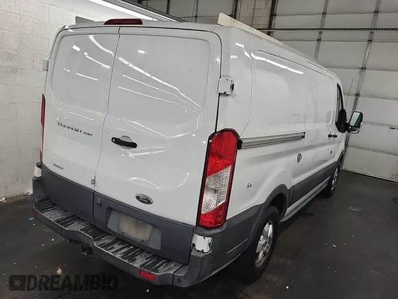 ✅ 2018 Ford Transit • VIN: 1FTYR1YG2JKB43974 • Лот: 41852638. Опубліковано раніше на IAAI з пробігом 104 713 миль. Безкоштовний доступ до архіву аукціонних продажів зі США та докладний звіт про історію автомобіля на DreamBid. Зображення 12.