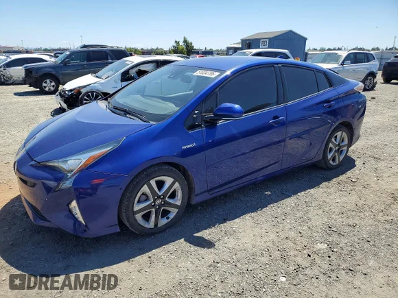 ✅ 2018 Toyota Prius Three Touring • VIN: JTDKARFU0J3057545 • Лот: 51034706. Опубликован ранее на Copart с пробегом 106 797 миль. Бесплатный доступ к архиву аукционных продаж из США и подробный отчёт об истории автомобиля на DreamBid. Изображение 1.