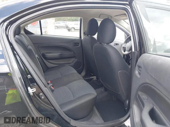 ✅ 2023 Mitsubishi Mirage ES • VIN: ML32FUFJ1PHF02161 • Lot: 43304871. Wystawiony na IAAI z przebiegiem 64 487 mil. Bezpłatny archiwum sprzedaży aukcyjnych z USA i szczegółowy raport historii pojazdu na DreamBid. Zdjęcie 8.