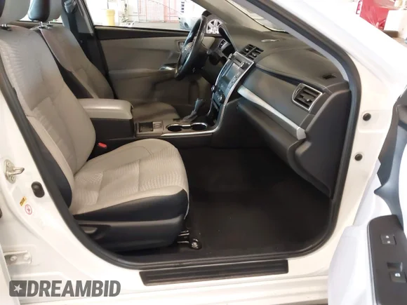 ✅ 2015 Toyota Camry LE • VIN: 4T1BD1FK1FU143130 • Lot: 43420109. Wystawiony na IAAI z przebiegiem 149 637 mil. Bezpłatny archiwum sprzedaży aukcyjnych z USA i szczegółowy raport historii pojazdu na DreamBid. Zdjęcie 5.