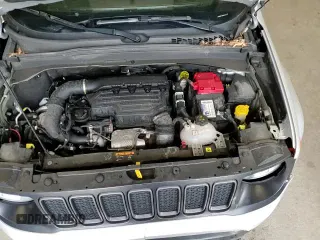 ✅ 2021 Jeep Renegade Trailhawk • VIN: ZACNJDC11MPM14738 • Lot: 65345195. Listed on Copart with 53,761 mi. Free auction sales archive from the USA and detailed vehicle history report at DreamBid. Image 16.