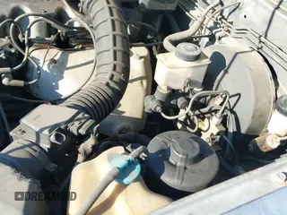 ✅ 1992 Mazda B-Series • VIN: JM2UF314XN0288566 • Lot: 42258001. Listed on IAAI with 323,229 mi. Free auction sales archive from the USA and detailed vehicle history report at DreamBid. Image 12.