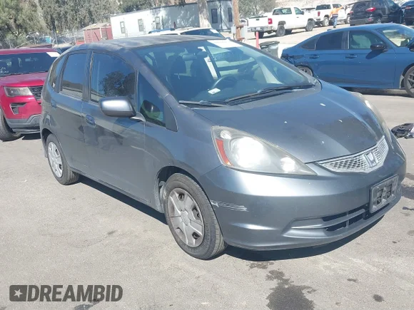✅ 2012 Honda Fit • VIN: JHMGE8H37CS007760 • Lot: 41666979. Wystawiony na IAAI z przebiegiem 58 475 mil. Bezpłatny archiwum sprzedaży aukcyjnych z USA i szczegółowy raport historii pojazdu na DreamBid. Zdjęcie 1.