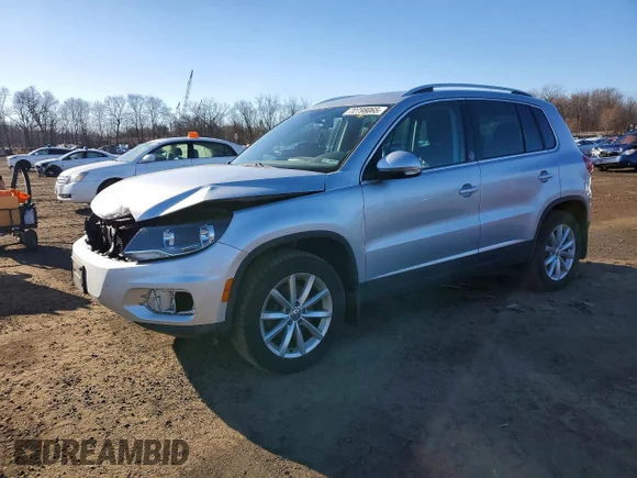 ✅ 2017 Volkswagen Tiguan Wolfsburg Edition • VIN: WVGSV7AX8HW510390 • Lot: 72798065. Listed on Copart with 129,249 mi. Free auction sales archive from the USA and detailed vehicle history report at DreamBid. Image 1.