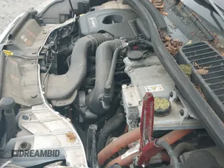 ✅ 2016 Ford C-Max SEL • VIN: 1FADP5BU4GL107223 • Lot: 42174210. Wystawiony na IAAI z przebiegiem 116 775 mil. Bezpłatny archiwum sprzedaży aukcyjnych z USA i szczegółowy raport historii pojazdu na DreamBid. Zdjęcie 24.