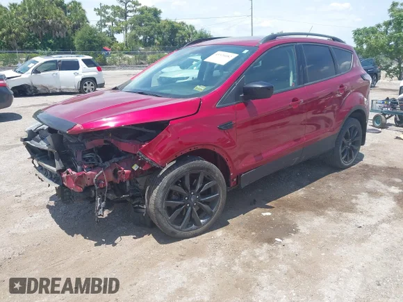 ✅ 2017 Ford Escape SE • VIN: 1FMCU9G91HUD69668 • Lot: 45326082. Wystawiony na IAAI z przebiegiem 85 501 mil. Bezpłatny archiwum sprzedaży aukcyjnych z USA i szczegółowy raport historii pojazdu na DreamBid. Zdjęcie 2.