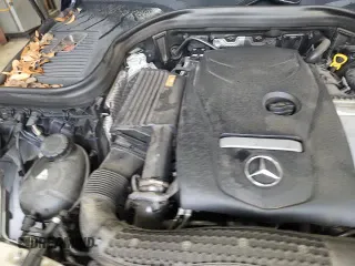 ✅ 2017 Mercedes-Benz GLC 300 • VIN: WDC0G4JB9HV012272 • Lot: 92975295. Wystawiony na Copart z przebiegiem 80 886 mil. Bezpłatny archiwum sprzedaży aukcyjnych z USA i szczegółowy raport historii pojazdu na DreamBid. Zdjęcie 15.