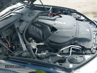 ✅ 2018 BMW X6 xDrive50i • VIN: 5UXKU6C58J0W39038 • Lot: 43330835. Listed on IAAI with 106,085 mi. Free auction sales archive from the USA and detailed vehicle history report at DreamBid. Image 19.