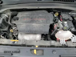 ✅ 2017 Jeep Renegade Latitude • VIN: ZACCJABB8HPE51231 • Лот: 82006035. Опубликован ранее на Copart с пробегом 78 082 миль. Бесплатный доступ к архиву аукционных продаж из США и подробный отчёт об истории автомобиля на DreamBid. Изображение 16.