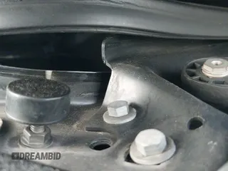 ✅ 2013 Mercedes-Benz E 350 Luxury • VIN: WDDHF5KB9DA709562 • Лот: 42229010. Опубликован ранее на IAAI с пробегом 120 438 миль. Бесплатный доступ к архиву аукционных продаж из США и подробный отчёт об истории автомобиля на DreamBid. Изображение 19.