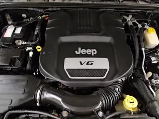 ✅ 2017 Jeep Wrangler Unlimited Sport • VIN: 1C4BJWDG4HL521958 • Lot: 90213645. Listed on Copart with 107,654 mi. Free auction sales archive from the USA and detailed vehicle history report at DreamBid. Image 16.